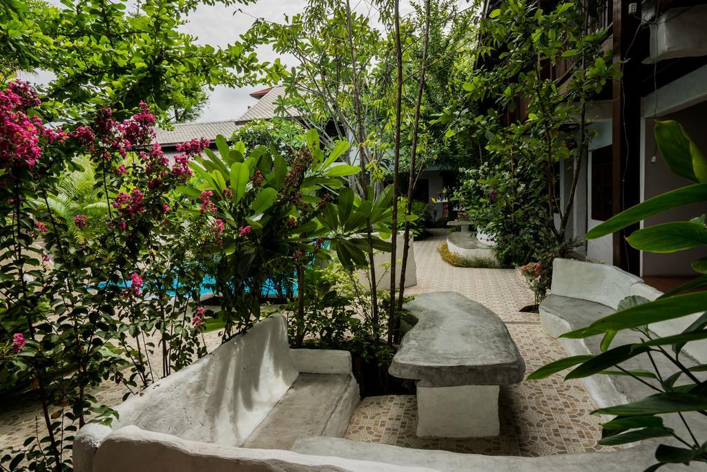 Tr Residence Chiang Mai Buitenkant foto