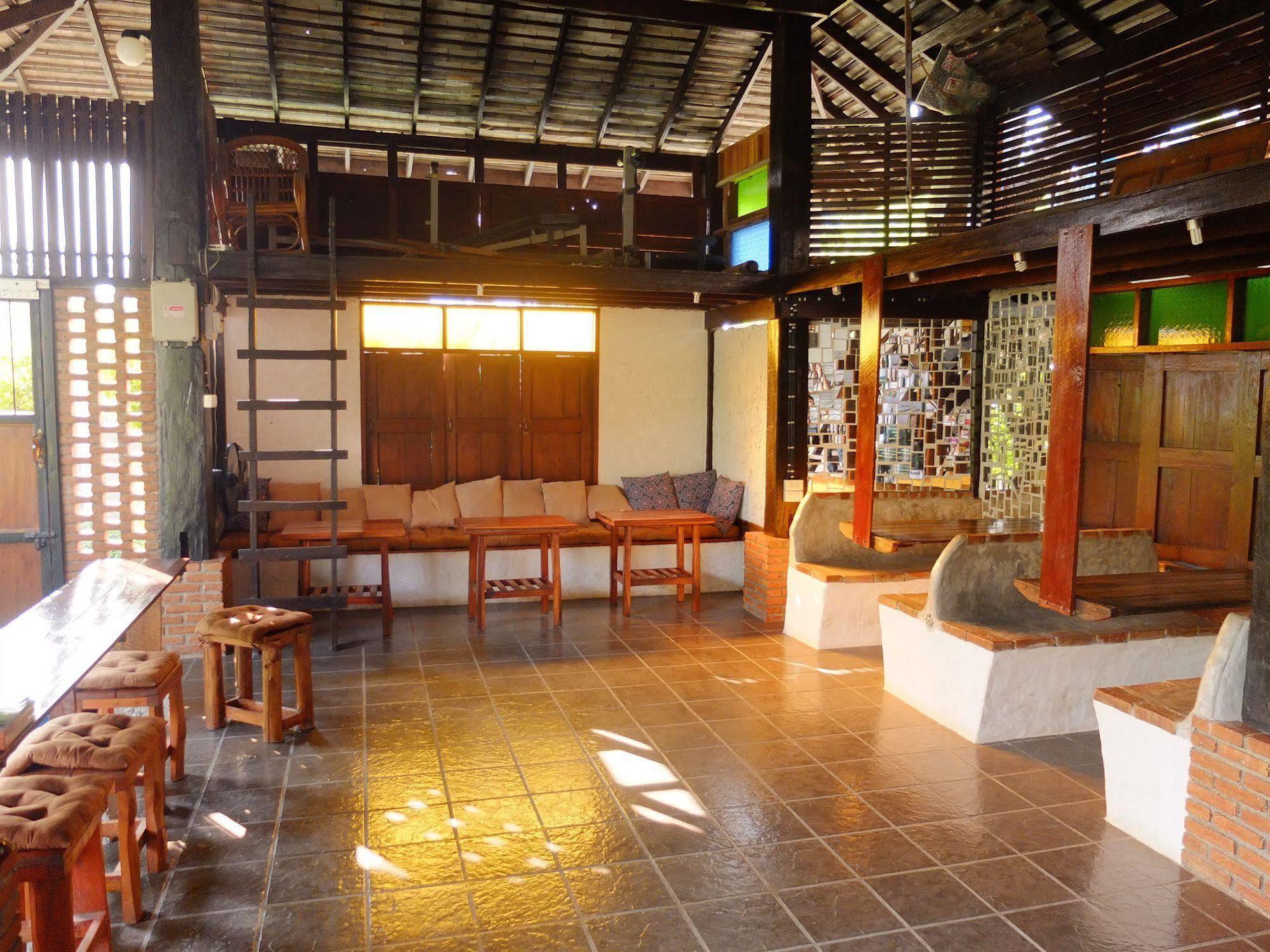 Tr Residence Chiang Mai Buitenkant foto